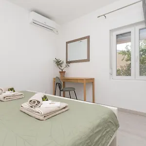 Nonna Vittoria 1 Apartment Mali Lošinj